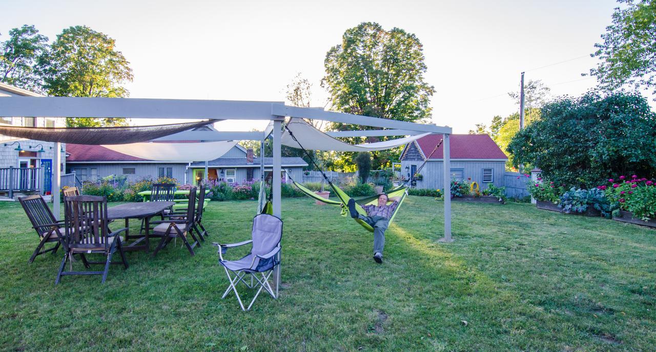 Inn At Charlotte B&B Burlington Eksteriør bilde