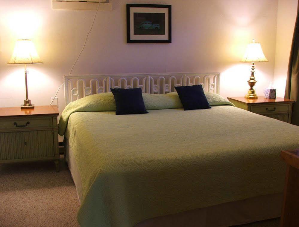 Inn At Charlotte B&B Burlington Eksteriør bilde