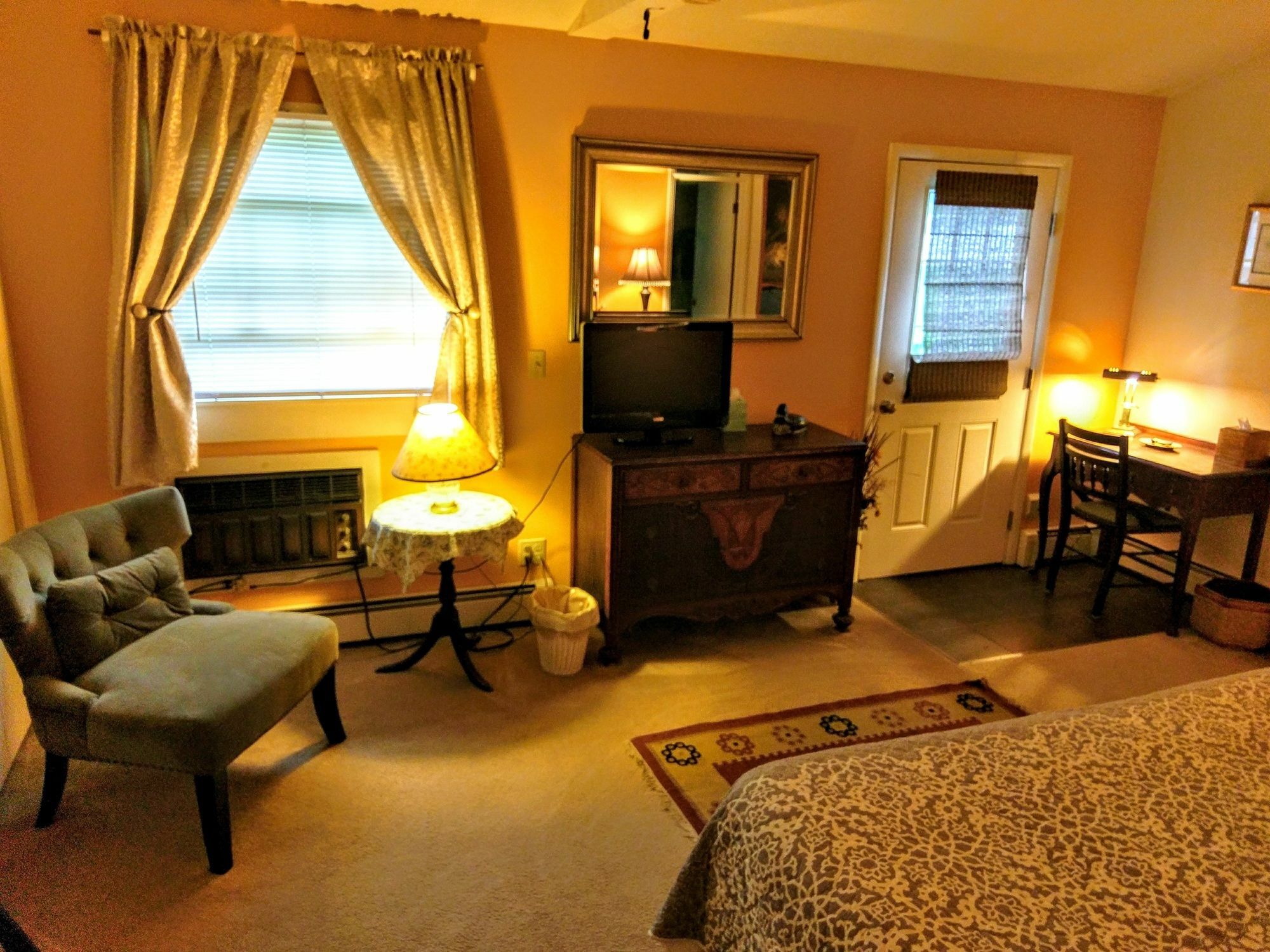Inn At Charlotte B&B Burlington Eksteriør bilde